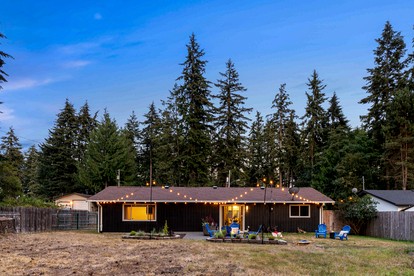 pet-friendly-cottage-hemlock-trees-near-olympic-discovery-trailhead-port-angeles-washington - glamping.directory
