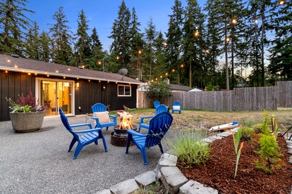 pet-friendly-cottage-hemlock-trees-near-olympic-discovery-trailhead-port-angeles-washington - Port Angeles, Washington - glamping.directory