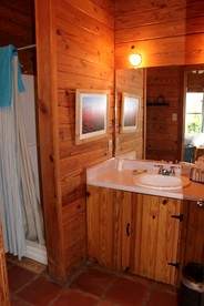 Charming Marble Falls Cabin at a Great Texas Retreat - Marble Falls, Texas - glamping.directory