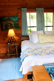 Charming Marble Falls Cabin at a Great Texas Retreat - Marble Falls, Texas - glamping.directory