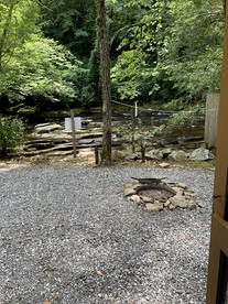 Serene Cabin in the Woods near the Nantahala National Forest, North Carolina - Bryson City, North Carolina - glamping.directory