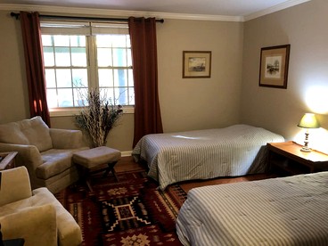 Fantastic Cottage with Hot-tub and Stunnnig Views in Franklin, Tennessee - Franklin, Tennessee - glamping.directory