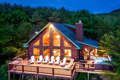Secluded Luxury Cabin with Hot Tub on 40 Private Acres Near Moorefield, West Virginia - glamping.directory