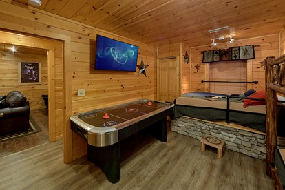 Family Glamping Vacations at this Fully-Equipped Vacation Rental in Sevierville, Tennessee - Sevierville, Tennessee - glamping.directory