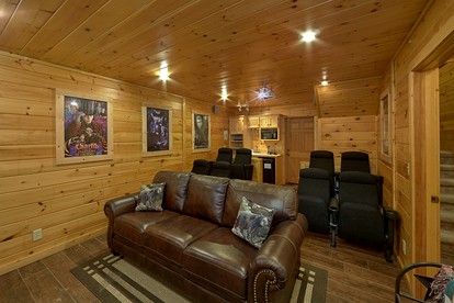 Family Glamping Vacations at this Fully-Equipped Vacation Rental in Sevierville, Tennessee - Sevierville, Tennessee - glamping.directory