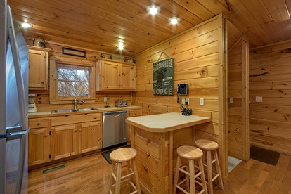 Family Glamping Vacations at this Fully-Equipped Vacation Rental in Sevierville, Tennessee - Sevierville, Tennessee - glamping.directory