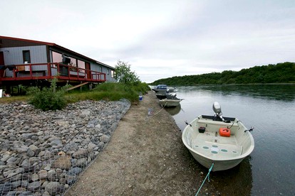 Rustic Fishing Lodge for a Getaway near Iliamna Lake, Alaska - Igiugig, Alaska - glamping.directory