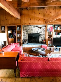 Historic Lodge in New York State for Family Glamping Getaway - Wallkill, New York - glamping.directory