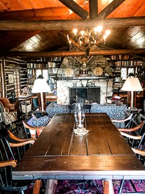 Historic Lodge in New York State for Family Glamping Getaway - Wallkill, New York - glamping.directory