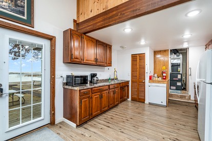 Quaint Lake Cottage Perfect to Reconnect with Nature in Michigan - Au Gres, Michigan - glamping.directory