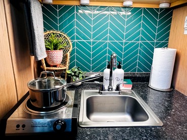 Romantic Hillside Tiny House with Scenic Views & Private Patio Near San Diego, El Cajon CA - El Cajon, California - glamping.directory
