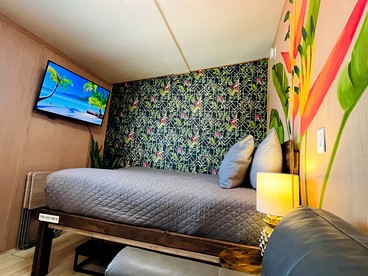 Romantic Hillside Tiny House with Scenic Views & Private Patio Near San Diego, El Cajon CA - El Cajon, California - glamping.directory