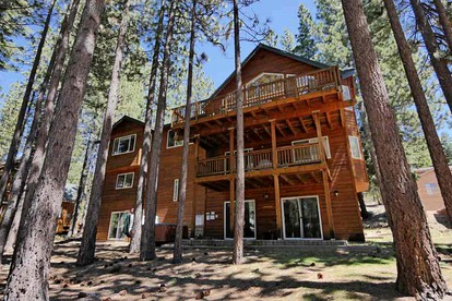 Forest Cabin Rental with a Hot Tub in South Lake Tahoe, California - South Lake Tahoe, California - glamping.directory