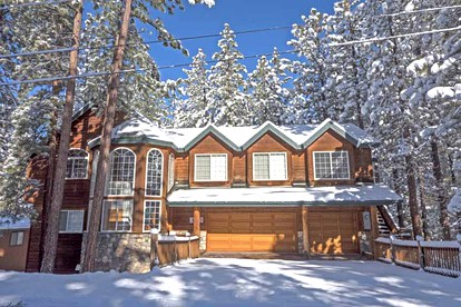 Forest Cabin Rental with a Hot Tub in South Lake Tahoe, California - South Lake Tahoe, California - glamping.directory