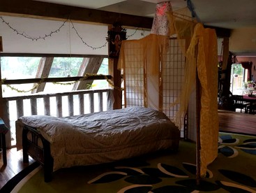 Cozy Escape in a Suite near Bryant Mountain State Forest in Massachusetts - Cummington, Massachusetts - glamping.directory