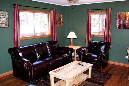 Breathtaking Cabin with Hot-tub in Estes Park, Colorado - Estes Park, Colorado - glamping.directory