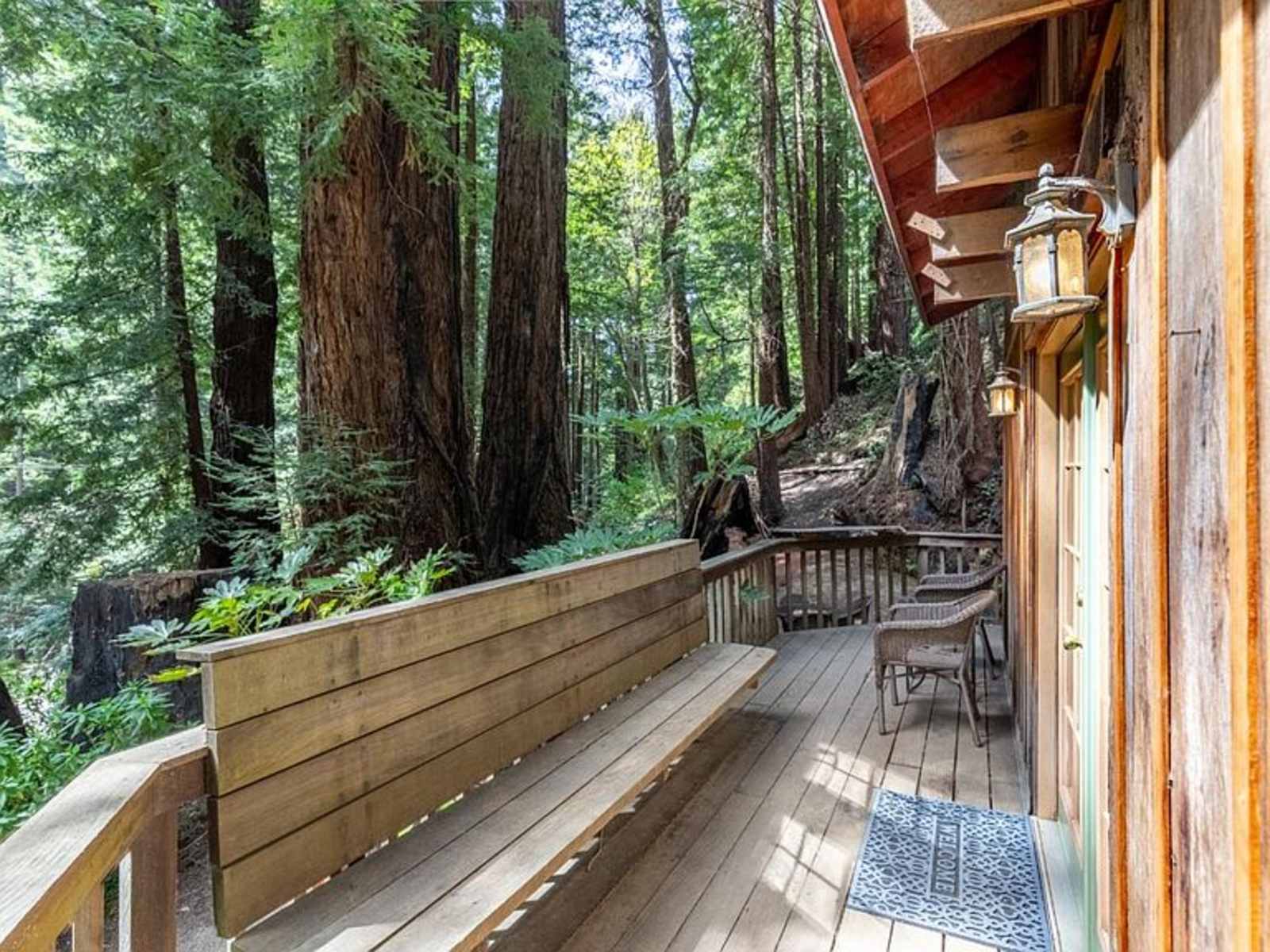The Little Poppy Cabin! 🌸 - Carmel, California - glamping.directory