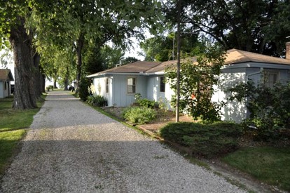 Idyllic Beachfront Vacation Rental on the Shores of Lake Erie in Northern Ohio - Vermillion, Ohio - glamping.directory