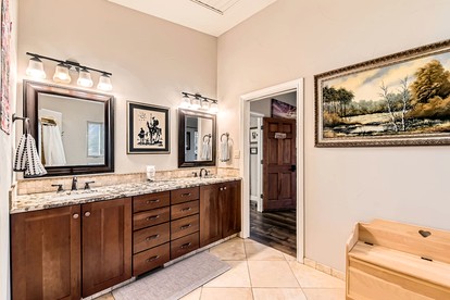 Spacious Lakeside Suite with Golf Course Views near Denver – Broomfield, CO - Broomfield, Colorado - glamping.directory