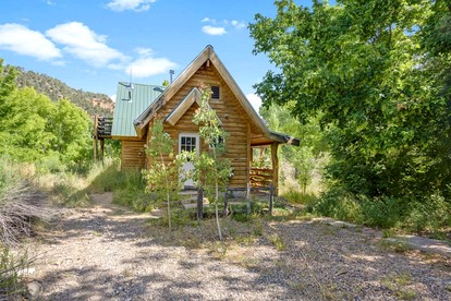 Stunning Wooden Cabin with Fireplace in Glendale, Utah - glamping.directory
