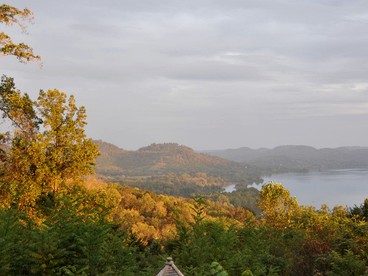 Country Cabin Rental with Rustic Charm in Gainesboro, Tennessee - Gainesboro, Tennessee - glamping.directory