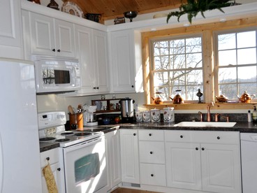 Country Cabin Rental with Rustic Charm in Gainesboro, Tennessee - Gainesboro, Tennessee - glamping.directory