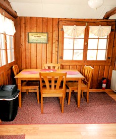 Lovely Lakefront Cabin Rental for Five Guests in West Branch, Michigan - West Branch, Michigan - glamping.directory