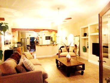 Pet-Friendly Villa with Private Pool in Southern California - Palm Desert, California - glamping.directory