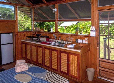 Studio Cabin Rental Nestled in the Puna Rainforest on Hawaii's Big Island - Pahoa, Hawaii - glamping.directory