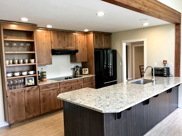 Gorgeous Waterfront Rental on the North Umpqua River near Roseburg, Oregon - Roseburg, Oregon - glamping.directory