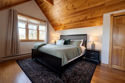 Spectacular Mountain Escape with Game Room, Deck & Scenic Views in Greenville, Maine - Greenville, Maine - glamping.directory