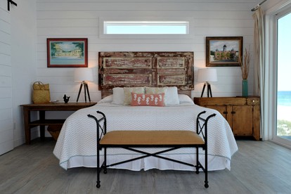 Luxury Vacation Rental with a Pool in Pensacola Beach, Florida - Pensacola, Florida - glamping.directory