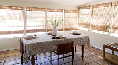 Sleek and Beautifully Decorated Cottage Rental near the Beach in Naples, Florida - Naples, Florida - glamping.directory