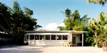 Sleek and Beautifully Decorated Cottage Rental near the Beach in Naples, Florida - glamping.directory