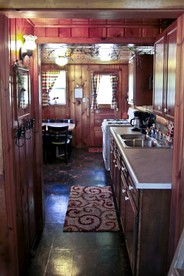 Lake Cabin Perfect for a Groups Escape and Outdoor Sports in Carp Lake, Michigan - Carp Lake, Michigan - glamping.directory