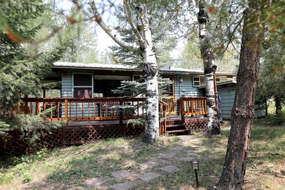 Cozy Secluded Cabin Surrounded by Trees near Yellowstone, Idaho - Island Park, Idaho - glamping.directory