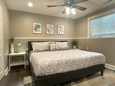 Family Cabin with Outdoor Living Areas and Foosball Table in NC - Charlotte, North Carolina - glamping.directory