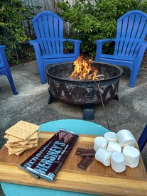 Family Cabin with Outdoor Living Areas and Foosball Table in NC - Charlotte, North Carolina - glamping.directory