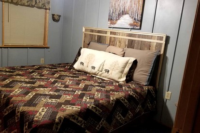 Georgia's Family-Friendly Octagon Cabin Getaway in Claxton - Claxton, Georgia - glamping.directory