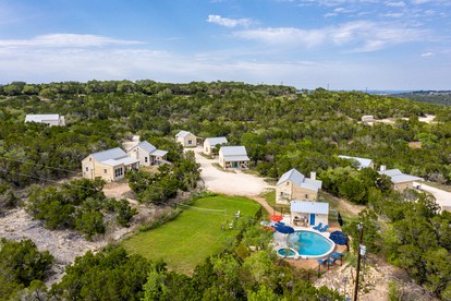 Entire Property Rental for Large Groups Sleeping 40+ Guests with Pool and Fire Pit in Texas Hill Country near Austin, Texas - Dripping Springs, Texas - glamping.directory