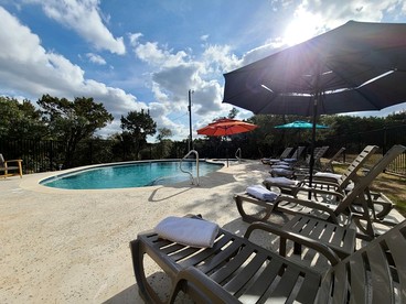 Entire Property Rental for Large Groups Sleeping 40+ Guests with Pool and Fire Pit in Texas Hill Country near Austin, Texas - Dripping Springs, Texas - glamping.directory