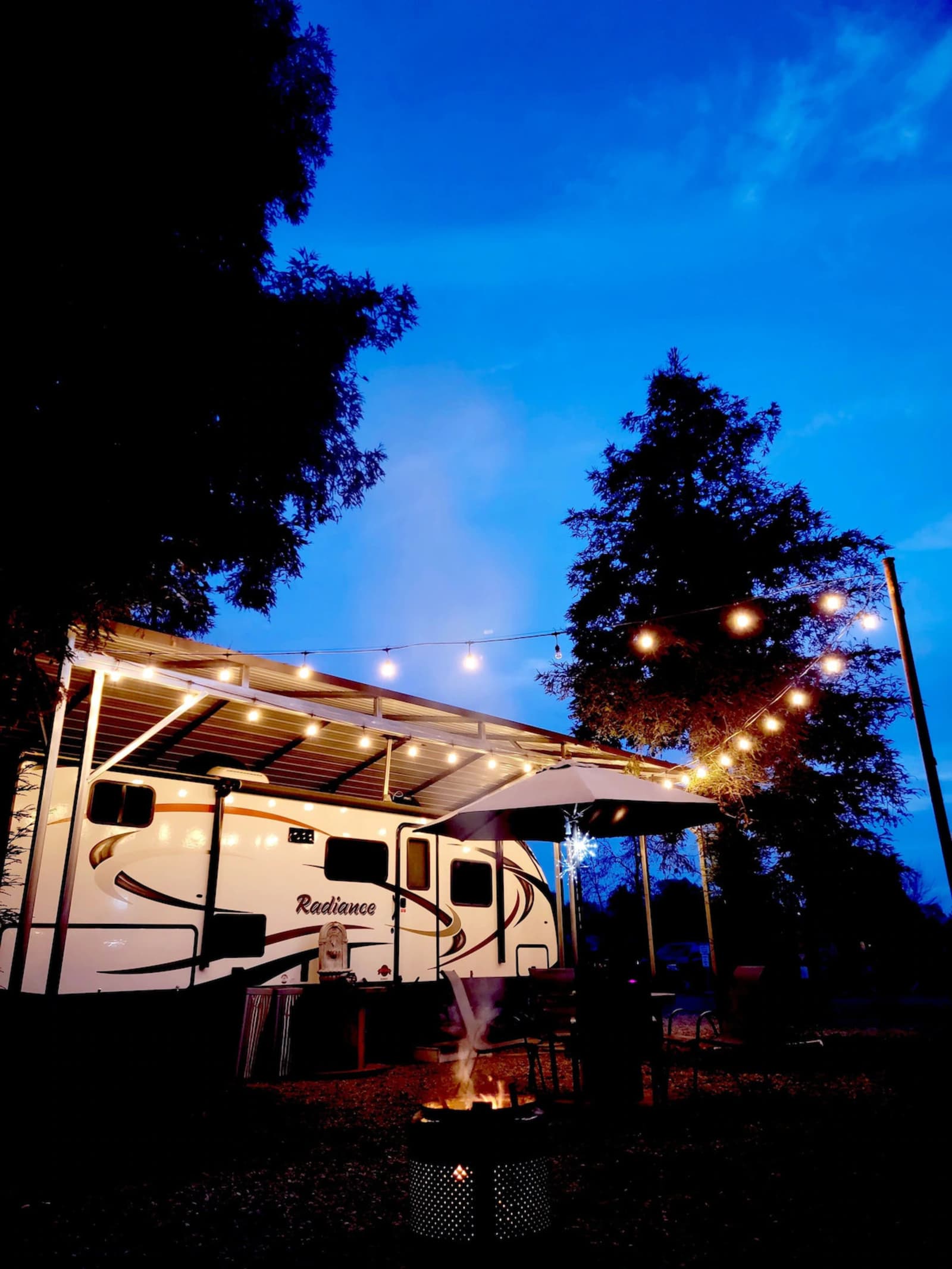 Clovis County RV Campers with Pool! - glamping.directory