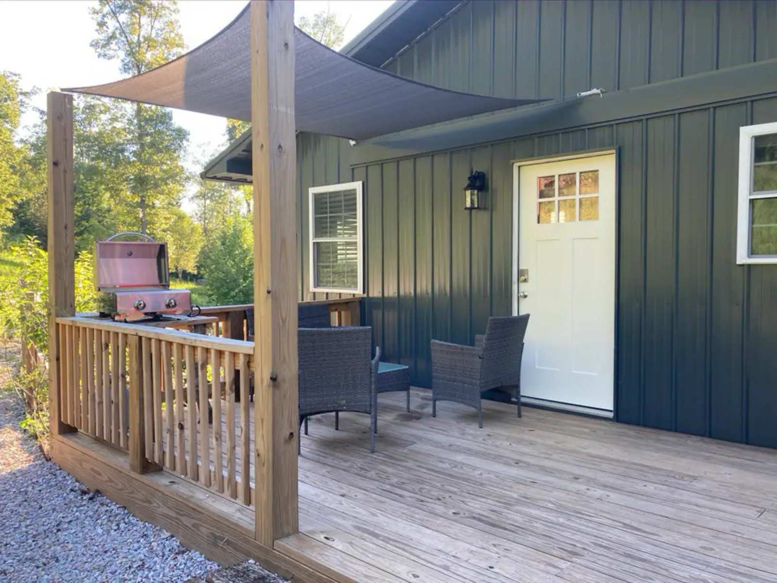 Kelly Hollow Farm Stays - Hot Springs, Arkansas - glamping.directory