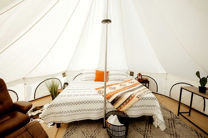 Luxurious Bell Tent on an Incredible Resort with Spectacular Views in Silver Point, Tennessee - Silver Point, Tennessee - glamping.directory