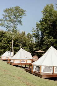 Luxurious Bell Tent on an Incredible Resort with Spectacular Views in Silver Point, Tennessee - Silver Point, Tennessee - glamping.directory