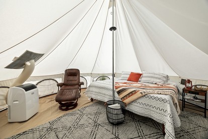 Luxurious Bell Tent on an Incredible Resort with Spectacular Views in Silver Point, Tennessee - Silver Point, Tennessee - glamping.directory
