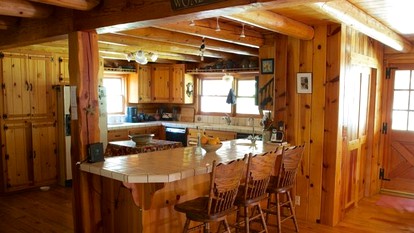 Family-Friendly Getaway Cabin near the Yuba River, California - Nevada City, California - glamping.directory