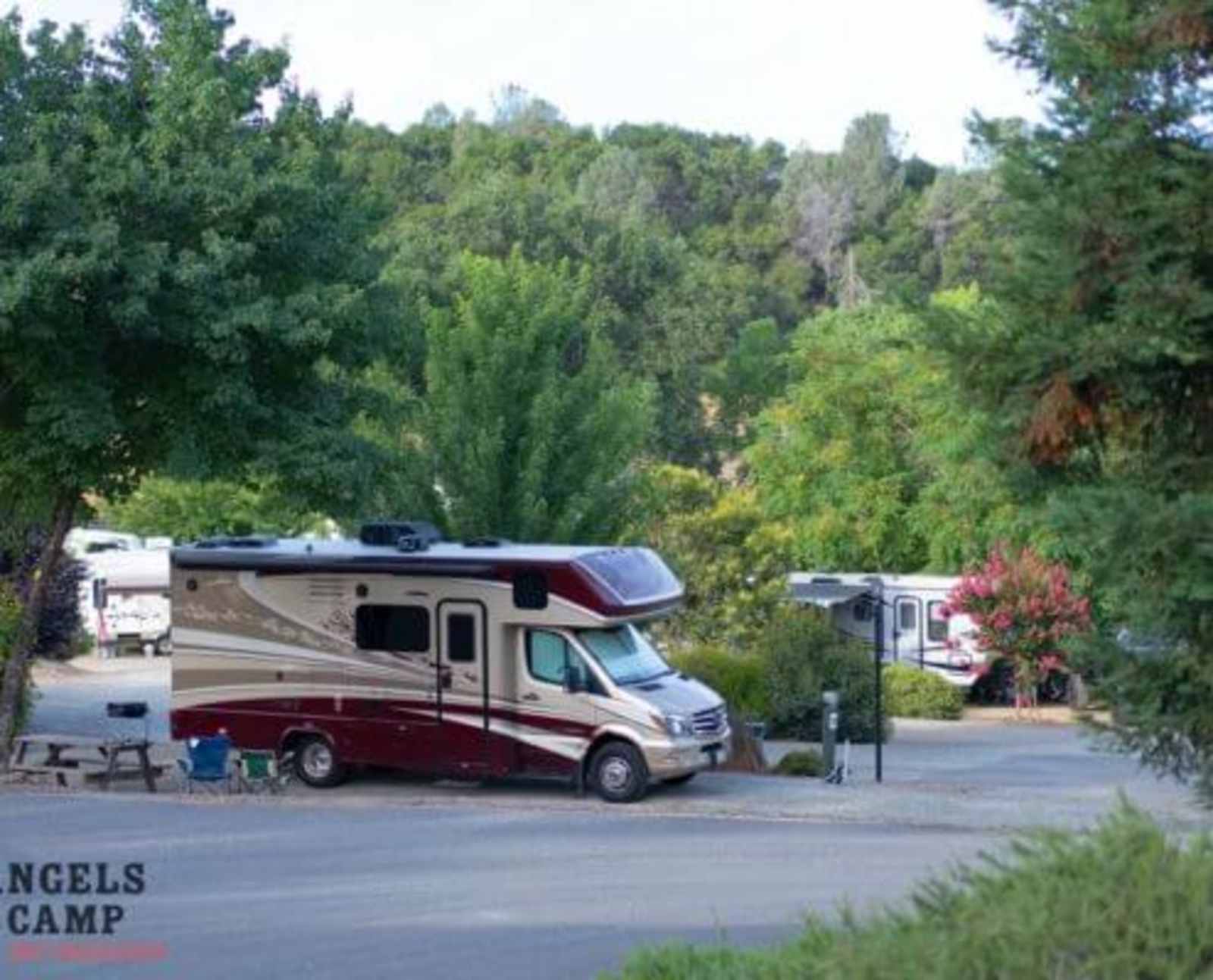 Angels Camp RV and Camping Resort - glamping.directory