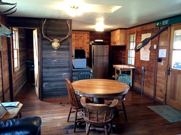 Granary Fishing Cabin Adjacent to Fishing Lakes in Tygh Valley, Oregon - Grass Valley, Oregon - glamping.directory