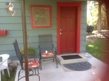 Nature's Oasis: Riverside Glamping Getaway in the Heart of New Mexico - San Miguel County, New Mexico - glamping.directory